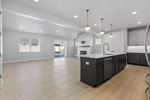 Living - 4437 E Corsac Fox Ave, Post Falls, ID 83854 photo 2 of 4