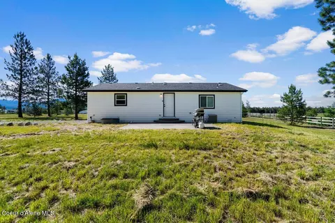 Exterior - 2873 E Brunner Rd, Athol, ID 83801 photo 2 of 4