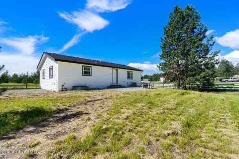 Exterior - 2873 E Brunner Rd, Athol, ID 83801 photo 3 of 4