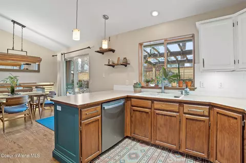 Kitchen - 5091 E Shore Cv, Post Falls, ID 83854 photo 3 of 3