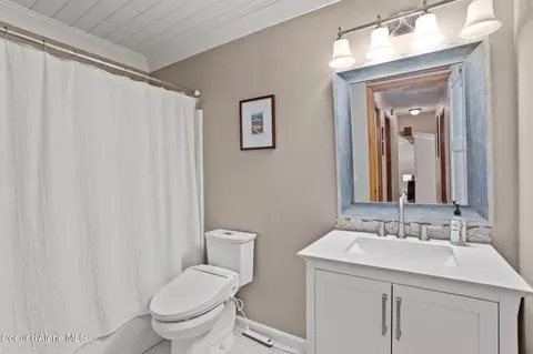 Bath - 5091 E Shore Cv, Post Falls, ID 83854 photo 5 of 5