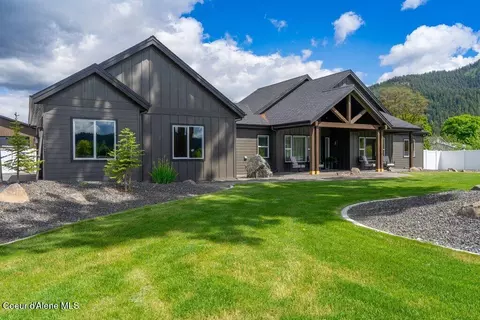 1831 E Dalton Ave, Dalton Gardens, ID 83815