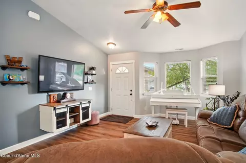 Entry Way - 3657 E Kauffman Ln, Post Falls, ID 83854 photo 1 of 1