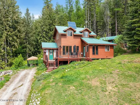 1155 Gold Creek Ridge Rd, Sandpoint, ID 83864