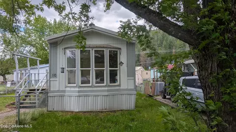 10 Clifton Ave, Smelterville, ID 83868
