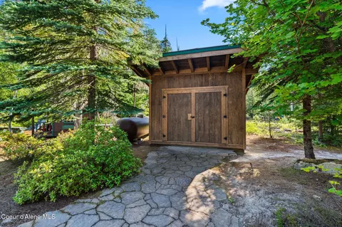 Exterior - 286 E Canoe Point Rd, Coolin, ID 83821 photo 8 of 13