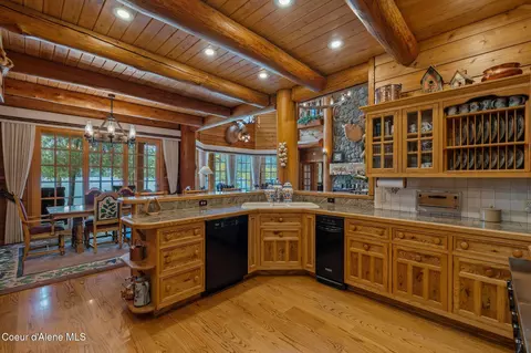 Kitchen - 286 E Canoe Point Rd, Coolin, ID 83821 photo 1 of 4