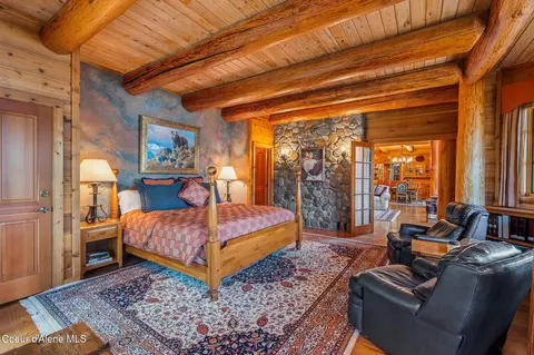 Bedroom - 286 E Canoe Point Rd, Coolin, ID 83821 photo 1 of 10