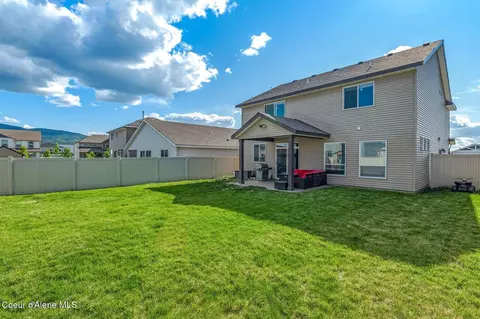 1749 N Minam Loop, Post Falls, ID 83854 photo 32