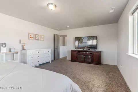 1749 N Minam Loop, Post Falls, ID 83854 photo 20