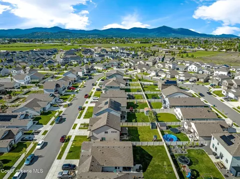 1749 N Minam Loop, Post Falls, ID 83854 photo 38