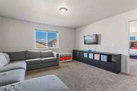 1749 N Minam Loop, Post Falls, ID 83854 photo 17