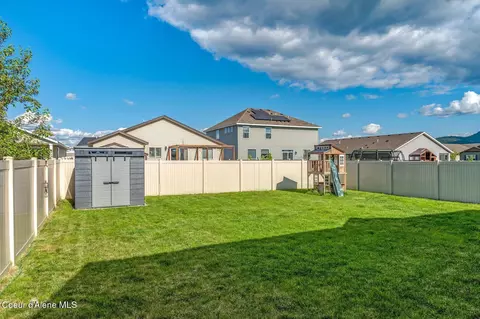 1749 N Minam Loop, Post Falls, ID 83854 photo 31