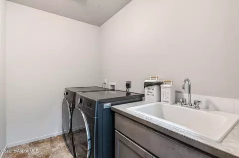 1749 N Minam Loop, Post Falls, ID 83854 photo 30