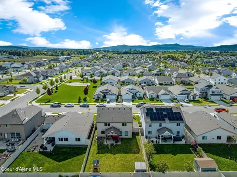 1749 N Minam Loop, Post Falls, ID 83854 photo 39