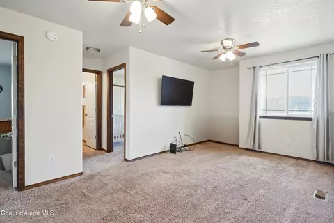 12404 W Devonshire Ave, Post Falls, ID 83854 photo 11