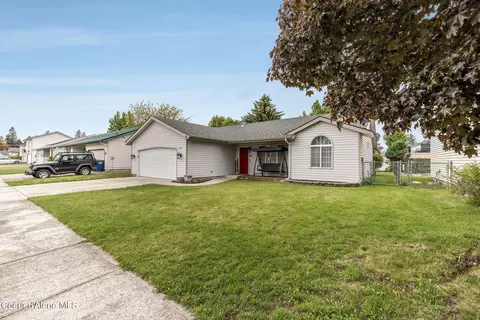 909 E 11th Ave, Post Falls, ID 83854