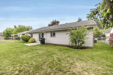 909 E 11th Ave, Post Falls, ID 83854 photo 27