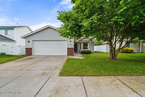 1374 W Timor Ave, Coeur D'alene, ID 83815