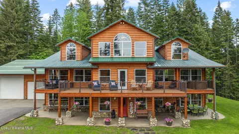 6918 E Garwood Rd, Hayden, ID 83835