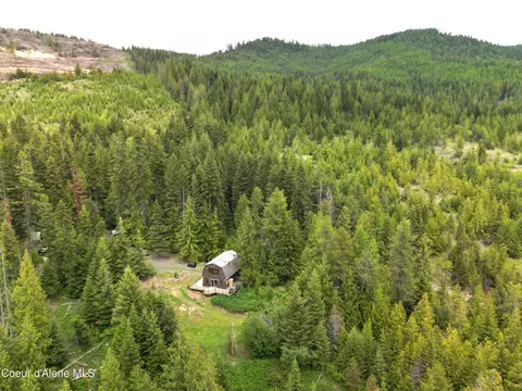 474 NW Fork Santa Creek Rd, Saint Maries, ID 83861