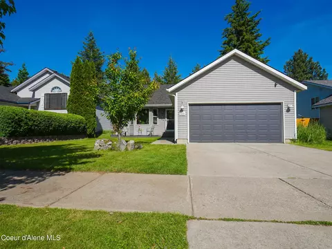 5870 N Troon St, Coeur D'alene, ID 83815