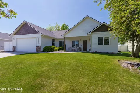 14717 N Nixon Loop, Rathdrum, ID 83858