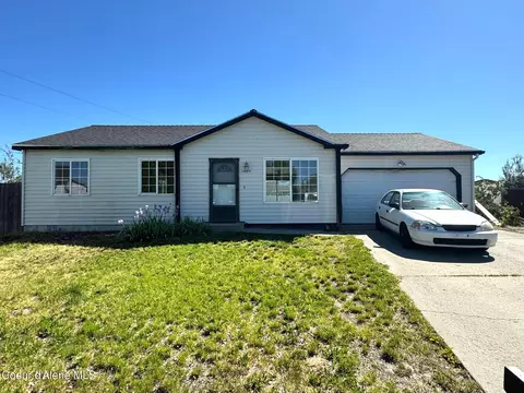 1009 E Shasta Ave, Post Falls, ID 83854 photo 2