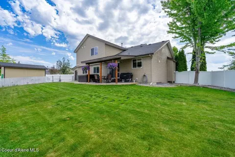 Exterior - 8558 N Boysenberry Loop, Hayden, ID 83835 photo 7 of 11