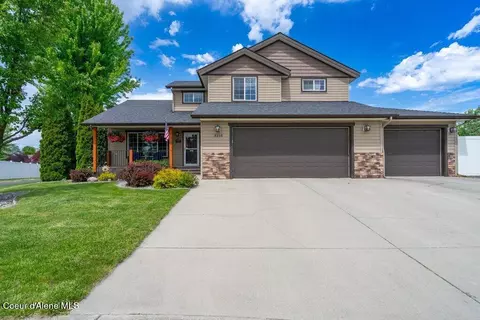 8558 N Boysenberry Loop, Hayden, ID 83835