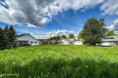 409 Becker Ln, Dover, ID 83825 photo 3