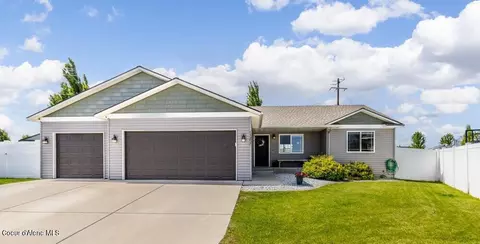 13257 N Zodiac Lp Lp, Rathdrum, ID 83858