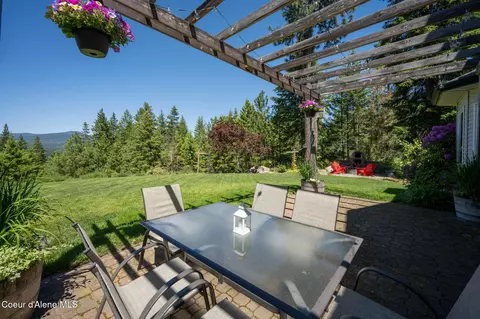 Exterior - 17536 W Julia Dr, Hauser, ID 83854 photo 13 of 27