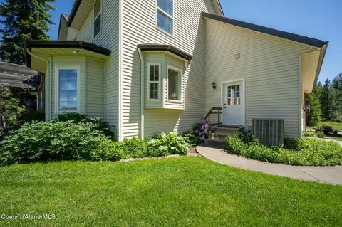 Exterior - 17536 W Julia Dr, Hauser, ID 83854 photo 18 of 27