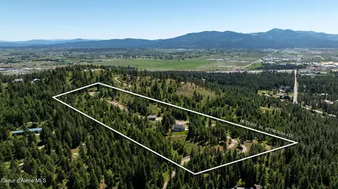 View/Area - 17536 W Julia Dr, Hauser, ID 83854 photo 11 of 14
