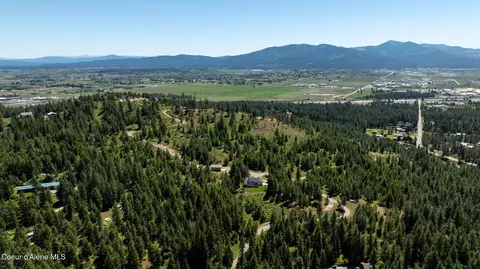 View/Area - 17536 W Julia Dr, Hauser, ID 83854 photo 12 of 14