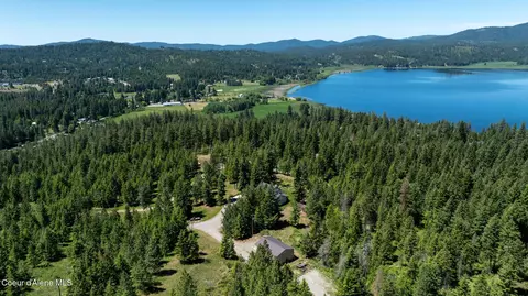 View/Area - 17536 W Julia Dr, Hauser, ID 83854 photo 2 of 14