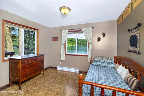 Bedroom - 214 Terrace, Cocolalla, ID 83813 photo 1 of 5