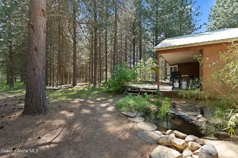 Exterior - 490 Samuels Rd, Sandpoint, ID 83864 photo 6 of 25