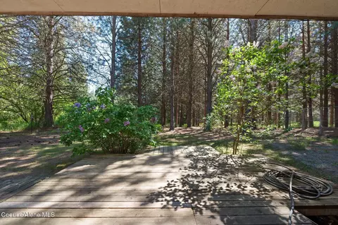 Exterior - 490 Samuels Rd, Sandpoint, ID 83864 photo 5 of 25