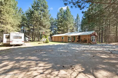 Exterior - 490 Samuels Rd, Sandpoint, ID 83864 photo 3 of 25