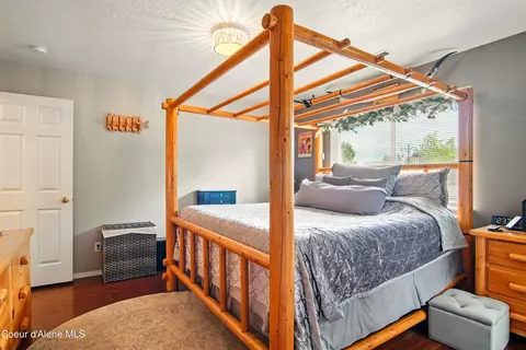 Bedroom - 500 N Elm Rd, Post Falls, ID 83854 photo 3 of 3