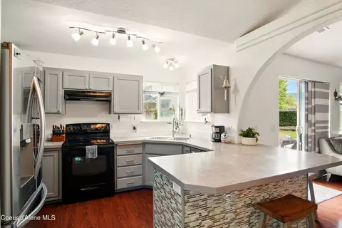Kitchen - 500 N Elm Rd, Post Falls, ID 83854 photo 1 of 3