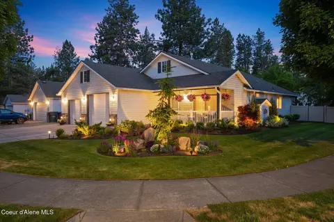 5835 E Steamboat Bnd, Post Falls, ID 83854