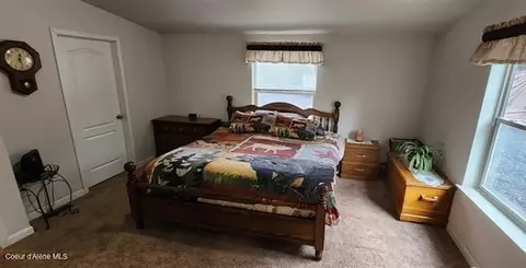 Bedroom - 229 Henderson Lp, Kamiah, ID 83536 photo 2 of 4