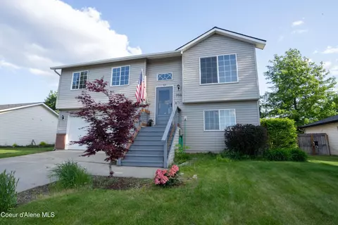 Exterior - 700 E Tiger Ave, Post Falls, ID 83854 photo 3 of 11