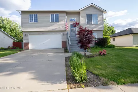 Exterior - 700 E Tiger Ave, Post Falls, ID 83854 photo 2 of 11