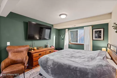 Bedroom - 700 E Tiger Ave, Post Falls, ID 83854 photo 3 of 5