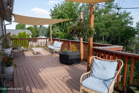 Exterior - 700 E Tiger Ave, Post Falls, ID 83854 photo 7 of 11
