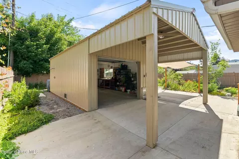 504 W Cameron Ave, Kellogg, ID 83837 photo 5